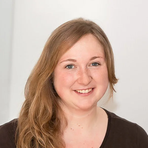 Julia Glöckler, staatlich anerkannte Physiotherapeutin
